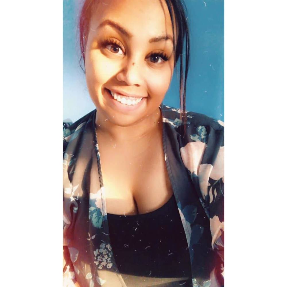 Meet your Posher, Indi